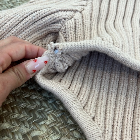 Revolve  sample PRIYA cutout sweater - Picture 8 of 8